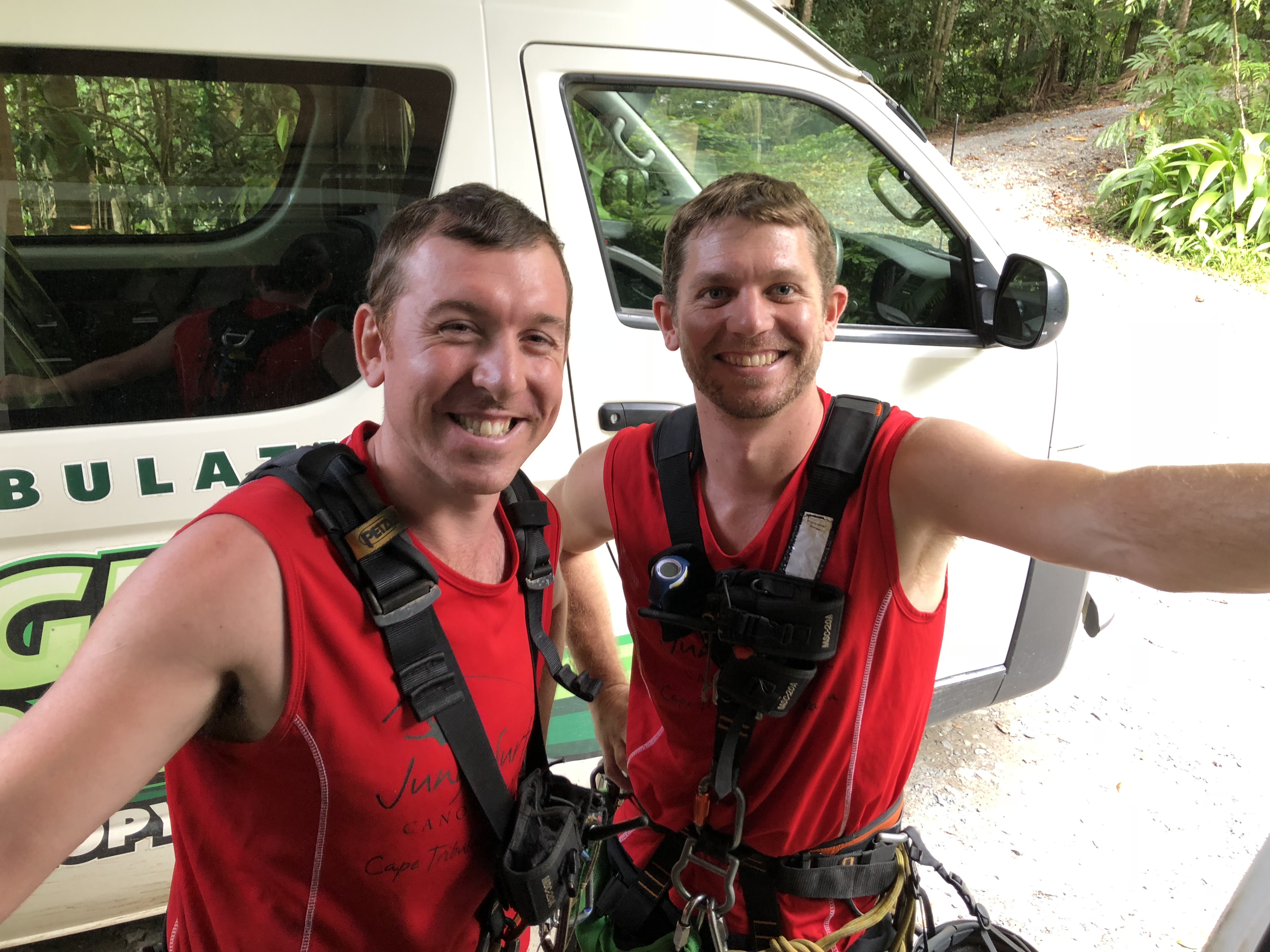 DD5F1920-72DE-487D-89AD-FDFBE4A07532